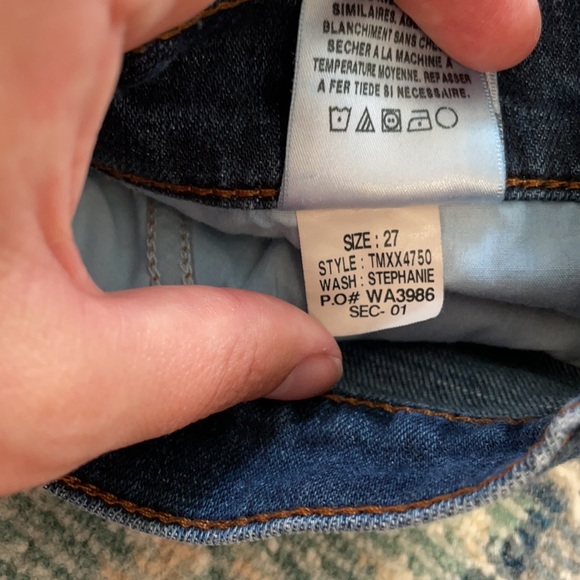 Joe’s Cuffed Denim Shorts - Picture 4 of 4